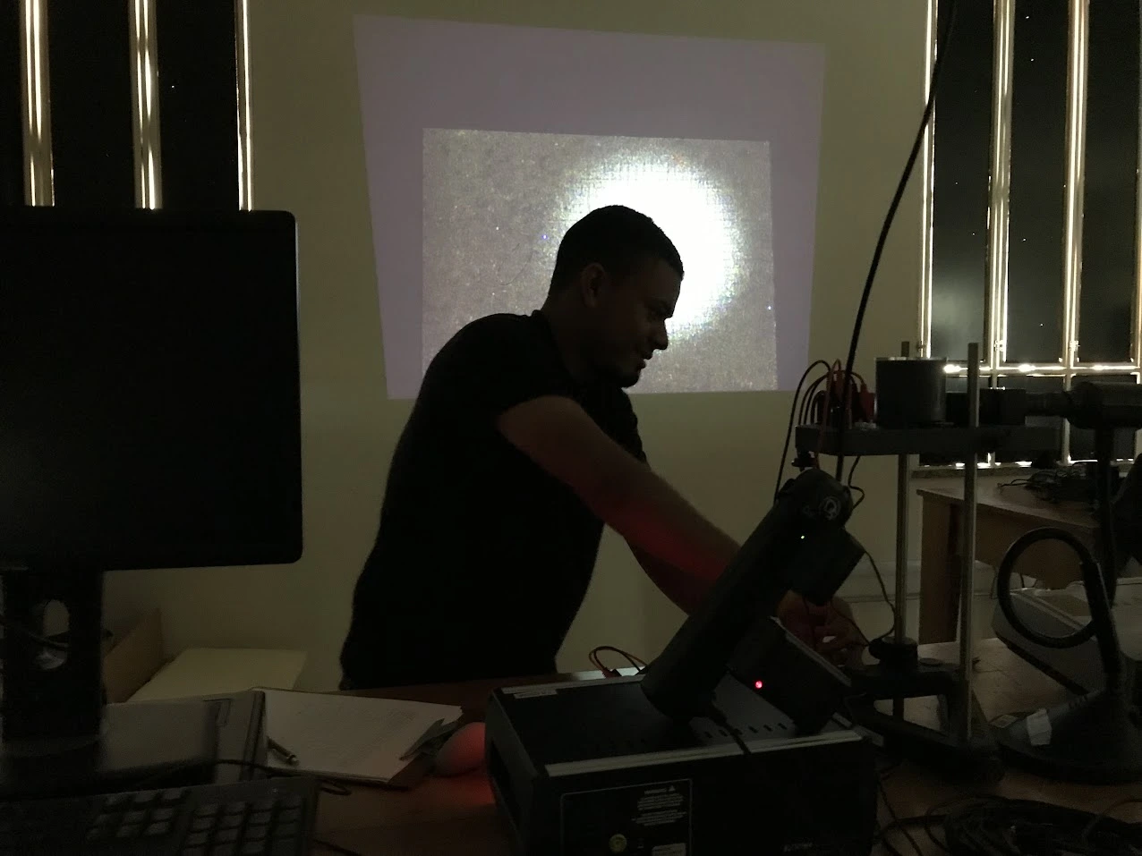 Milikan e a carga do elétron